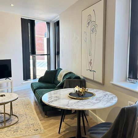 Modern 1Bed Flat In The Heart Of Leeds City Centre Bagian luar foto