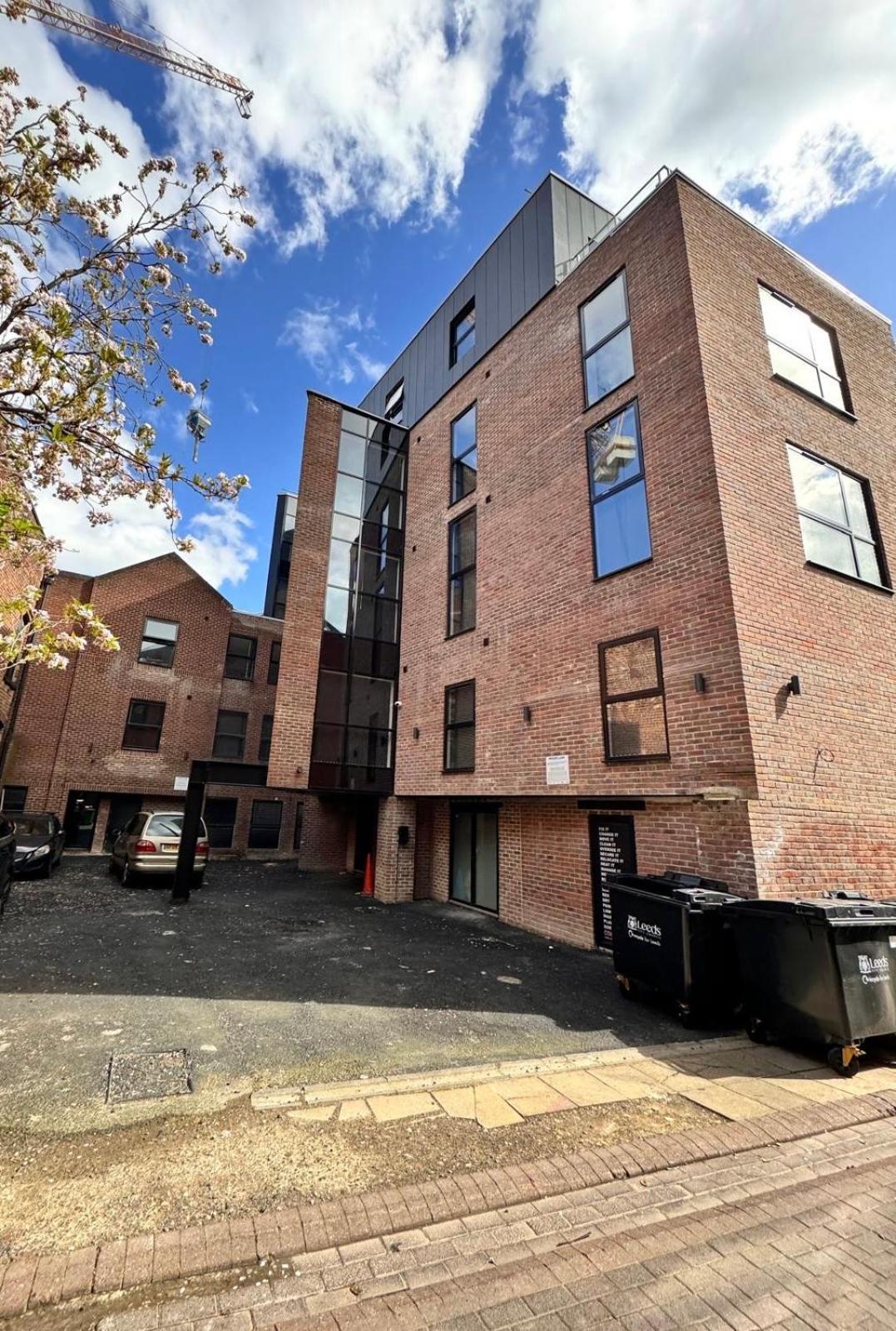 Modern 1Bed Flat In The Heart Of Leeds City Centre Bagian luar foto