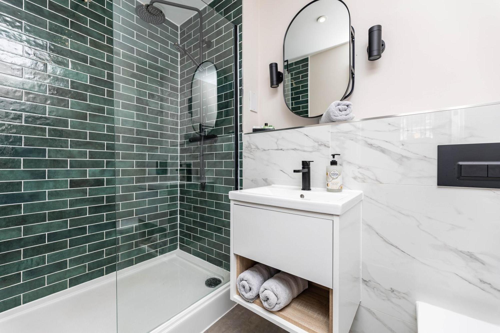 Modern 1Bed Flat In The Heart Of Leeds City Centre Bagian luar foto